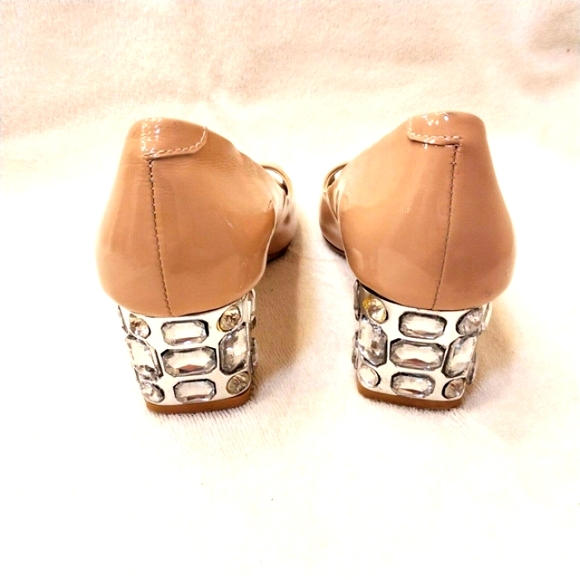 Miu Miu JEWELED HEELS Open Toe Pumps Patent Leather Tan Beige Sz 40 Wedding Prom - Picture 3 of 16